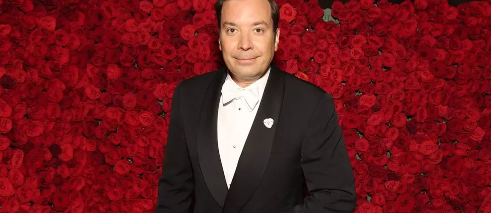 Tonight Show host Jimmy Fallon apologises over 'toxic' workplace claims